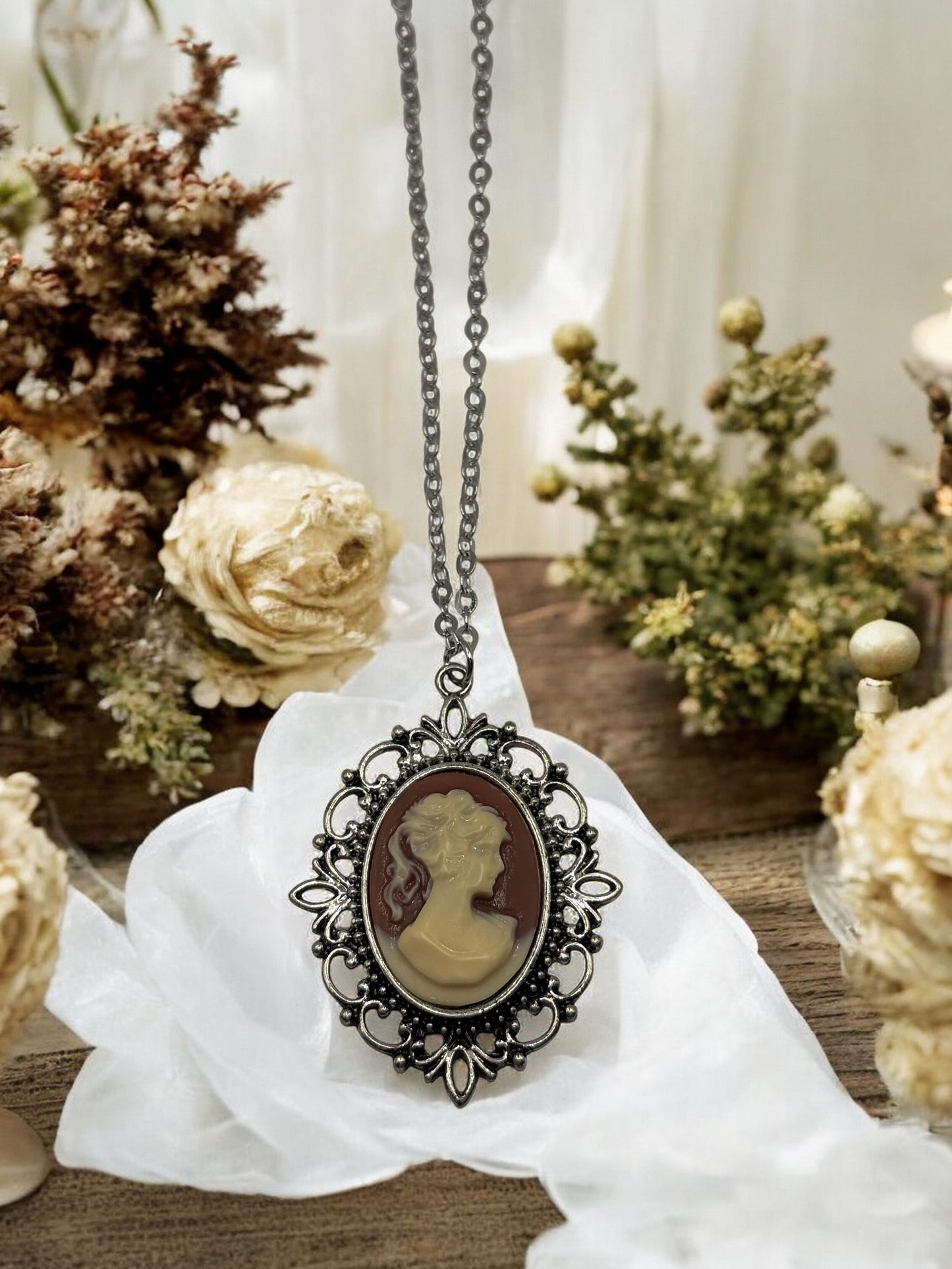 Collier Camée