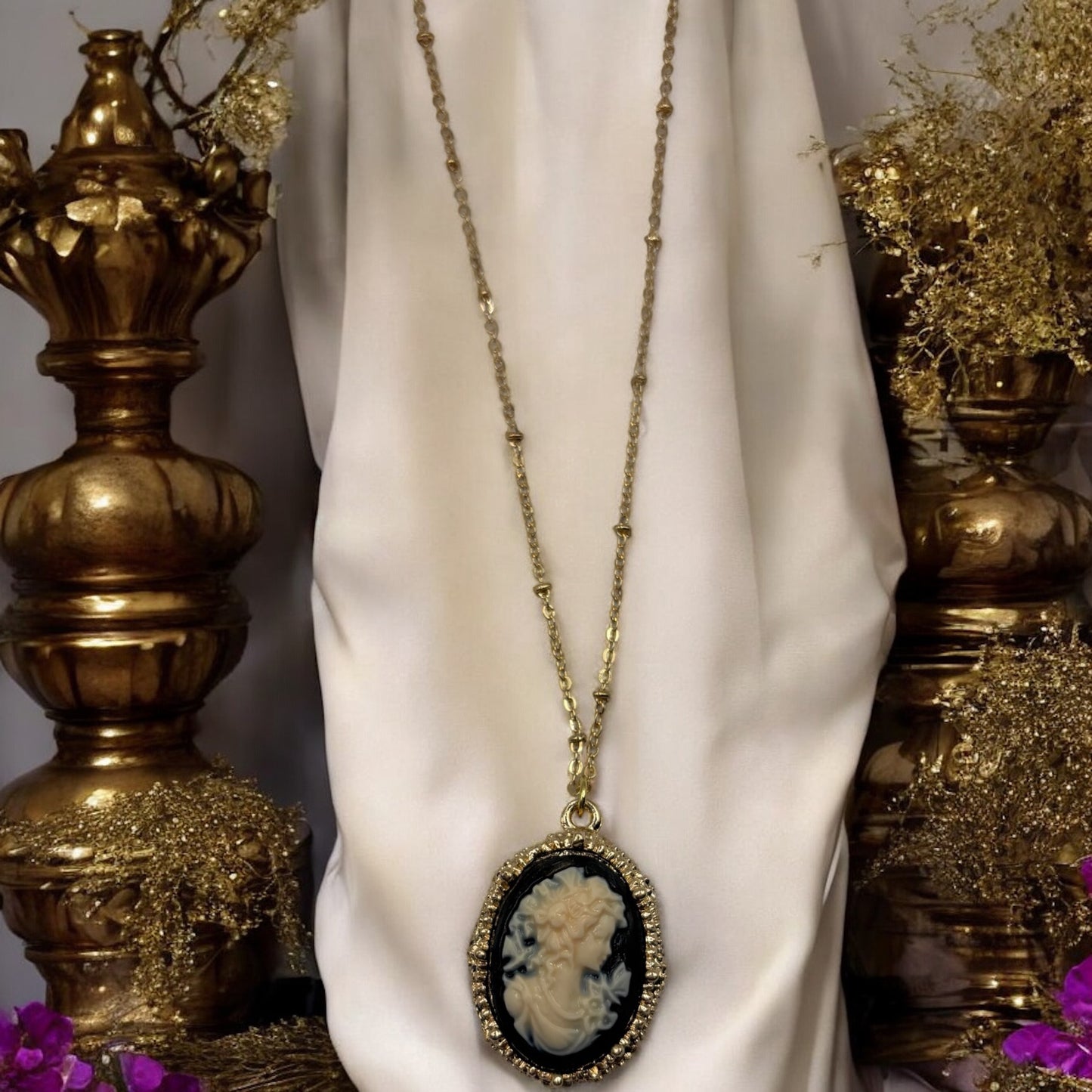 Collier Camée de la Duchesse