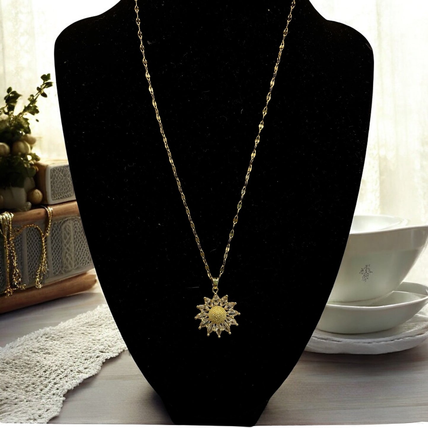 Collier Fleur de Duchesse