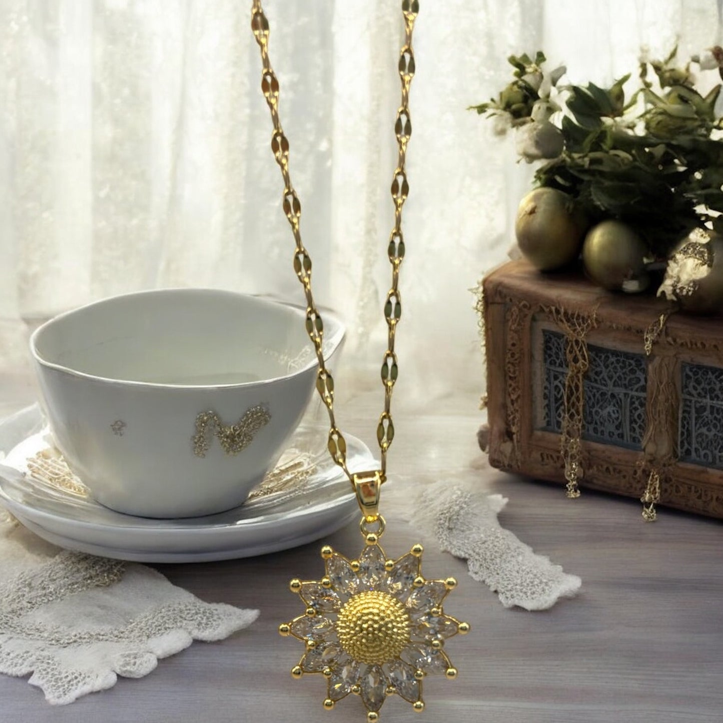 Collier Fleur de Duchesse