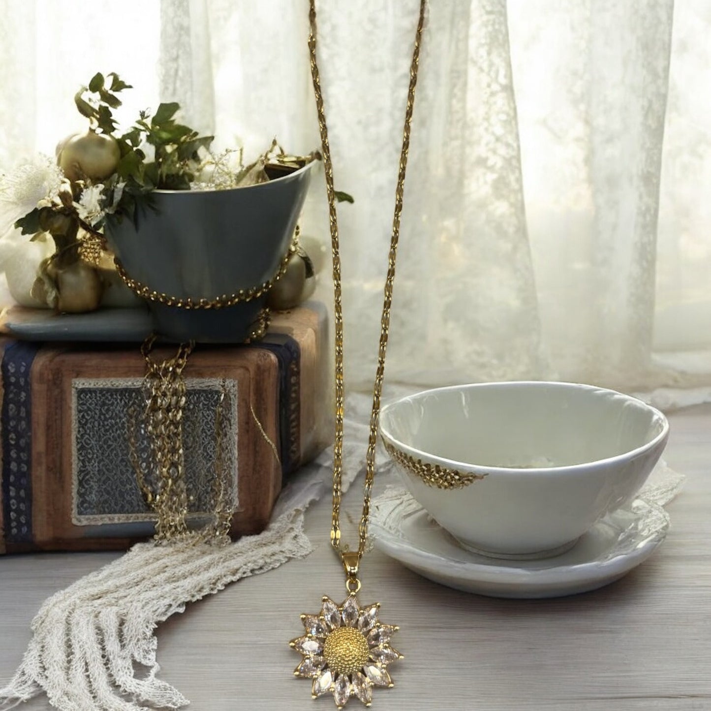 Collier Fleur de Duchesse