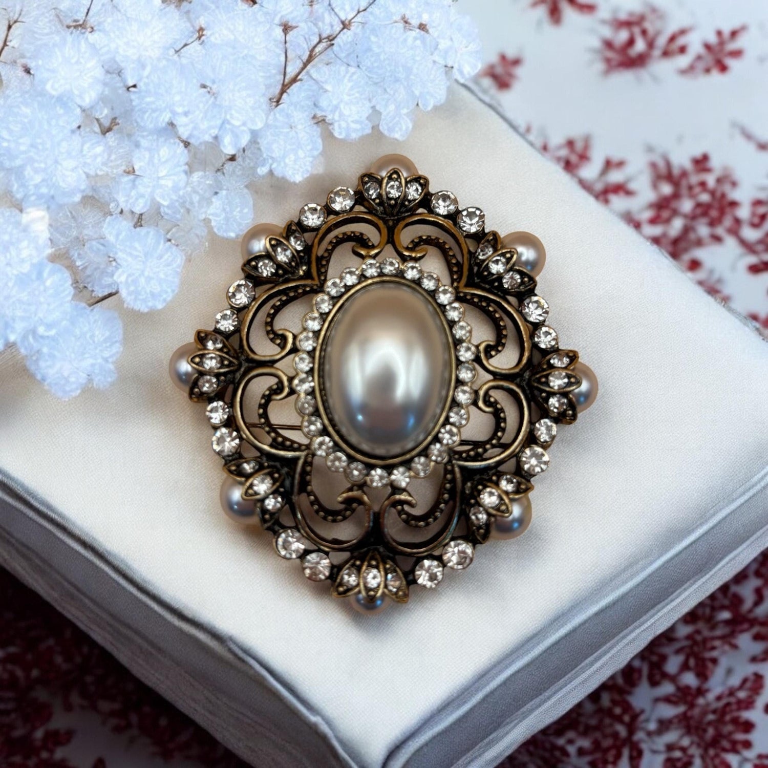 Broche vintage, Bridgerton, bijou chic, bijou victorien, broche ancienne.