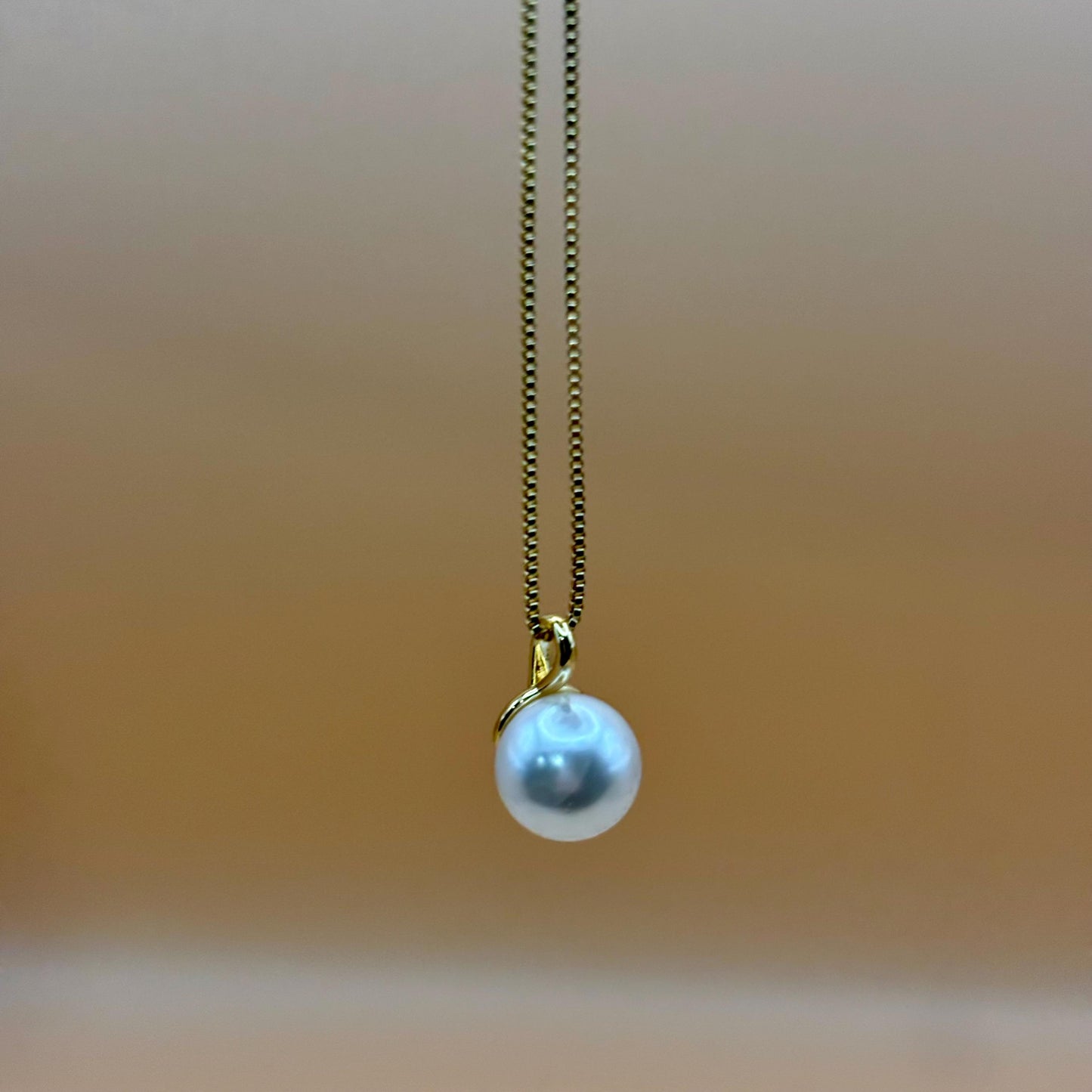 Collier perle blanche, collier vintage, collier pendentif, cadeau raffiné, Bridgerton.