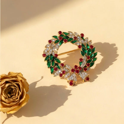 Broche Couronne d’Hiver