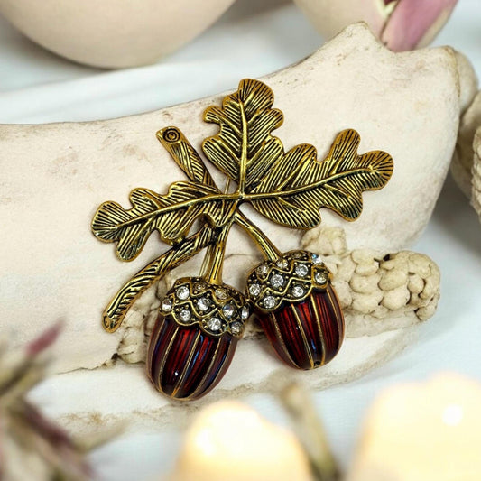 Élégante Broche Feuilles de Chêne et Glands, style shabby chic, Bridgerton